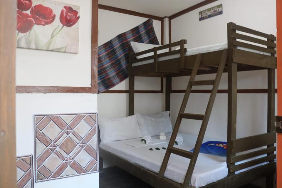 Sun Valley Hostel El Nido Dış mekan fotoğraf