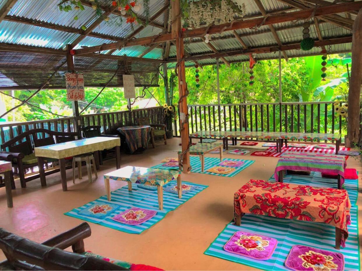 Sun Valley Hostel El Nido Dış mekan fotoğraf