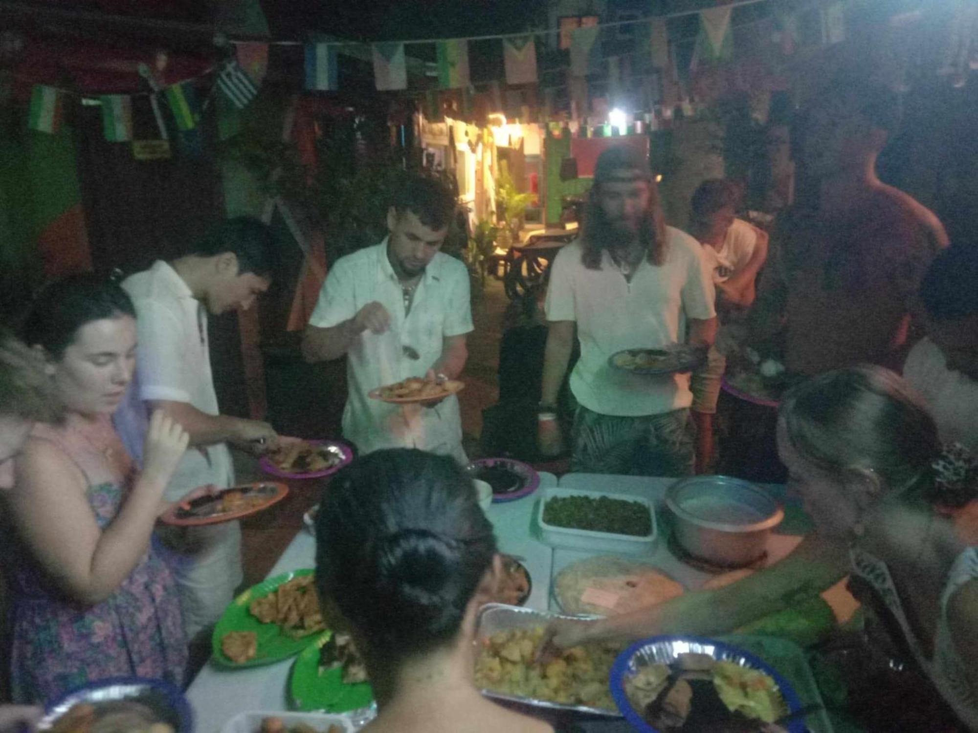 Sun Valley Hostel El Nido Dış mekan fotoğraf